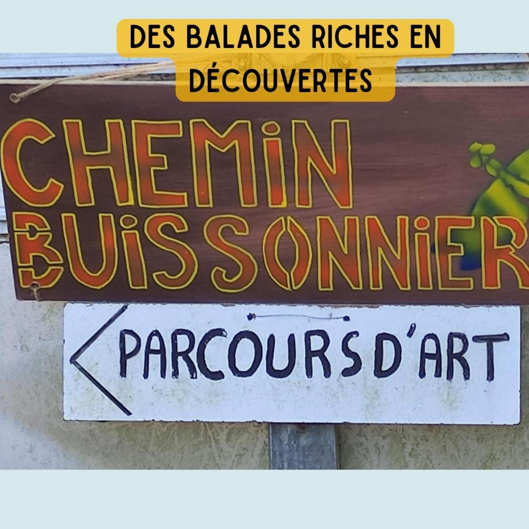 Camping Le Val Aux Fees - Broceliande Concoret 外观 照片