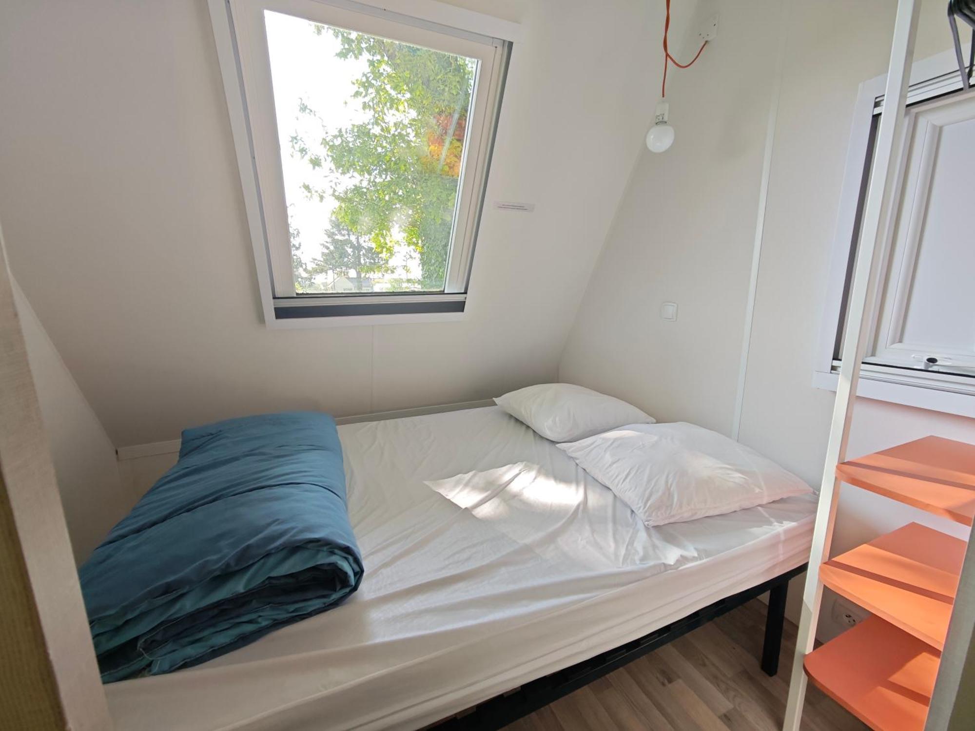Camping Le Val Aux Fees - Broceliande Concoret 客房 照片